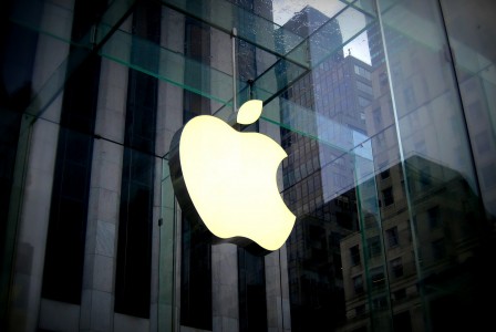 Apple adds Digital Legacy program for deceased users