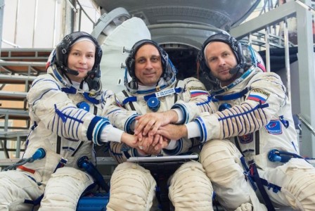 Russian crew returns from filming the first movie in space