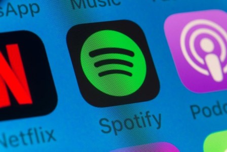 Spotify is testing a TikTok-like video feed