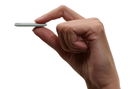 Google standard bearer joins the hardware tracking race