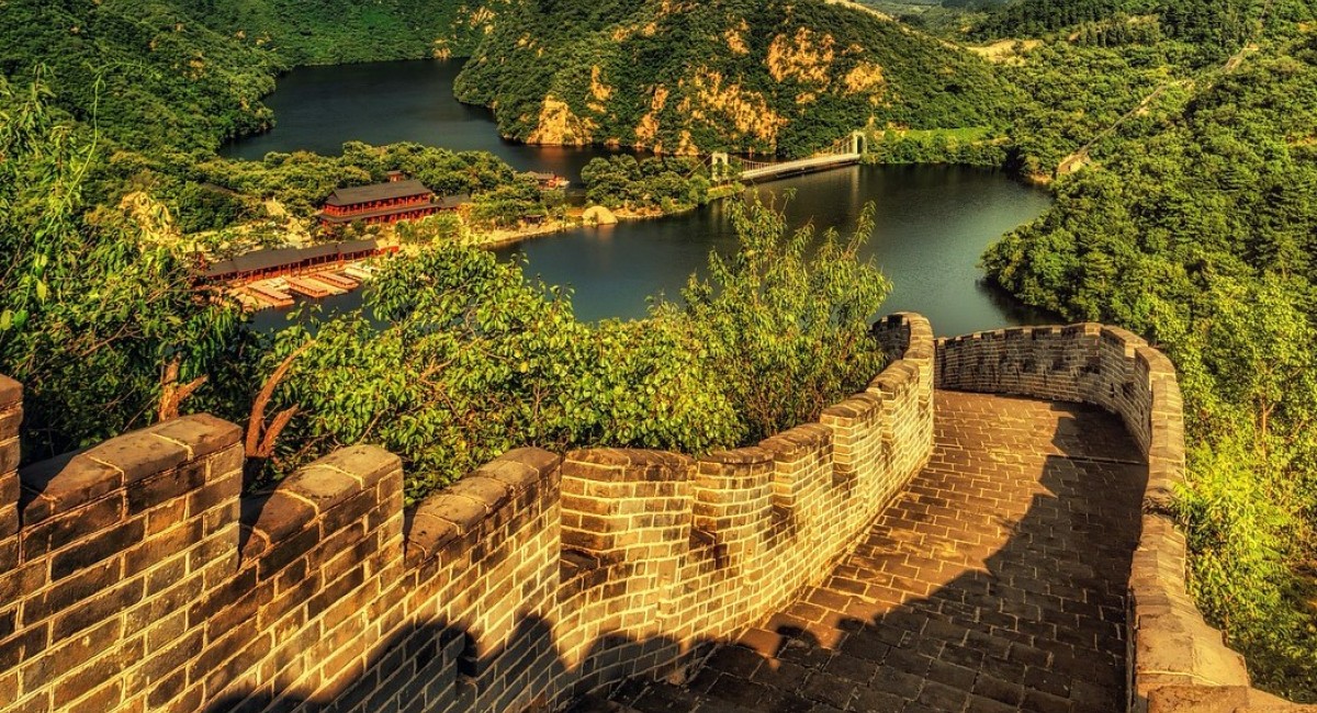 Google Arts & Culture offers a virtual tour of the Great Wall of China