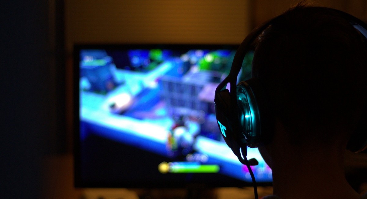 Midnight Patrol: Σύστημα αναγνώρισης προσώπου παιδιών για την αποτροπή πολύωρου gaming