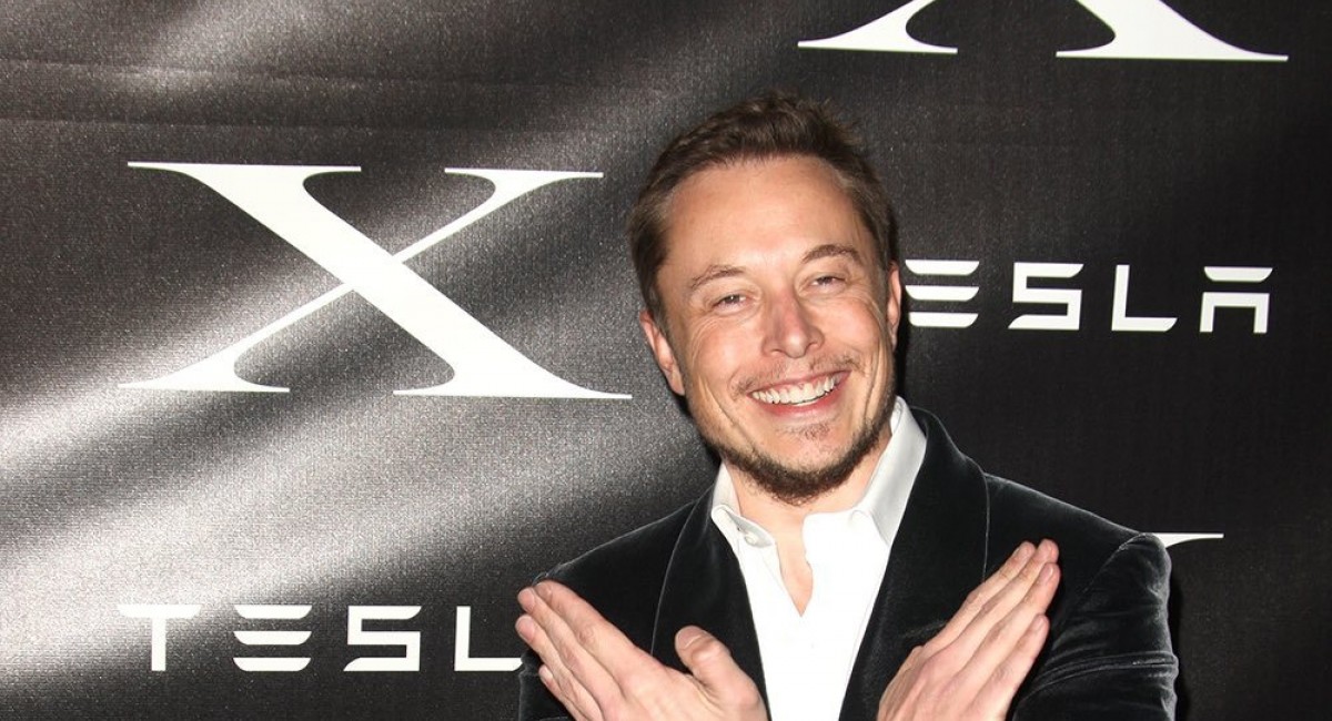 Elon Musk Is Rebranding Twitter As X