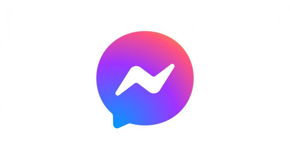 What exactly does a check mark on Facebook Messenger mean?﻿