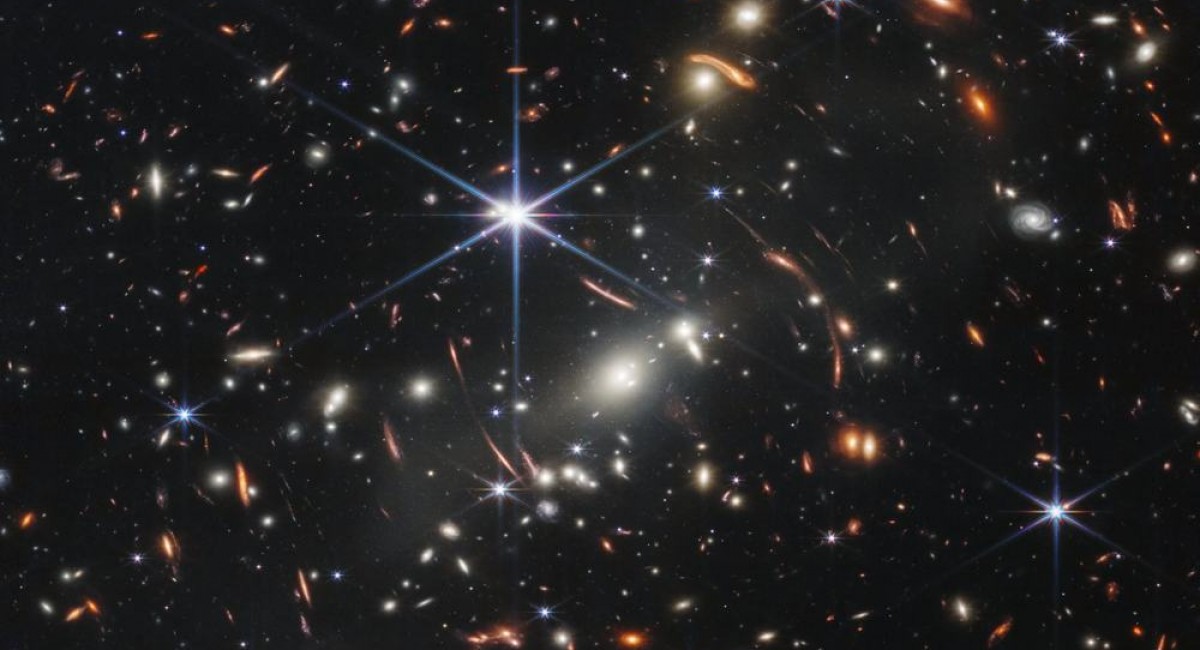 Αυτή είναι η πρώτη έγχρωμη εικόνα του Σύμπαντος από το JWST