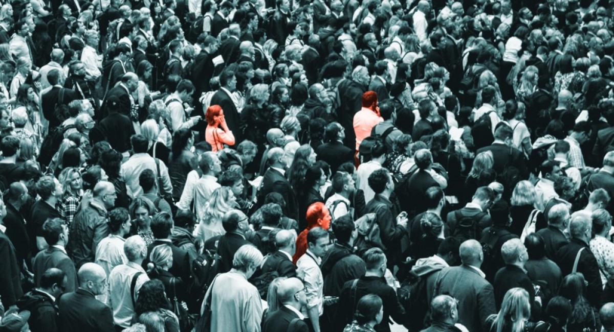 Fake friends and followers on social media and how to spot them