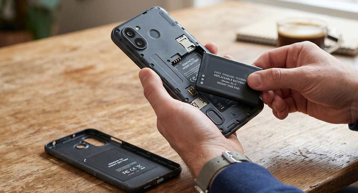 Power to the people: Europe mandates battery swaps by 2027