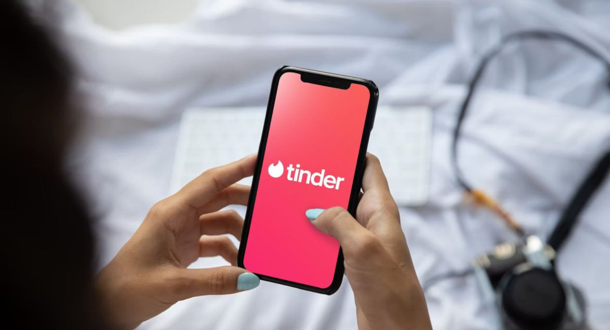 Tinder uses AI to read your photos and find better matches